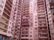 Satılır 1 otaqlı 62 m2 yeni tikili İnşaatçılar m.