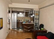 Satılır 2 otaqlı 60 m2 yeni tikili İnşaatçılar m.