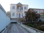 Satılır 5 otaqlı 210 m2 həyət evi Badamdar