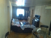 İcarəyə verilir 5 otaqlı 160 m2 köhnə tikili Elmlər Akademiyası m.