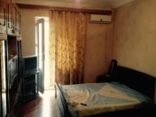 İcarəyə verilir 1 otaqlı 35 m2 köhnə tikili İnşaatçılar m.