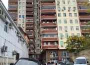 Satılır 1 otaqlı 67 m2 yeni tikili Memar Əcəmi m.