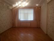 Satılır 2 otaqlı 80 m2 yeni tikili İnşaatçılar m.