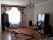 Satılır 2 otaqlı 78 m2 yeni tikili İnşaatçılar m.
