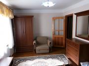 İcarəyə verilir 2 otaqlı 60 m2 köhnə tikili İnşaatçılar m.