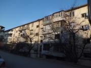 Satılır 1 otaqlı 32 m2 köhnə tikili İnşaatçılar m.