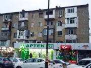 Satılır 2 otaqlı 35 m2 köhnə tikili Elmlər Akademiyası m.