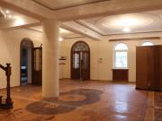 İcarəyə verilir 6 otaqlı 600 m2 həyət evi Gənclik m.