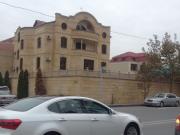 İcarəyə verilir 10 otaqlı 800 m2 bağ evi Gənclik m.