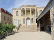 İcarəyə verilir 7 otaqlı 1000 m2 həyət evi Badamdar