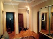 Satılır 3 otaqlı 105 m2 yeni tikili İnşaatçılar m.