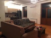 Satılır 2 otaqlı 60 m2 köhnə tikili Elmlər Akademiyası m.