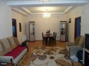 Satılır 4 otaqlı 120 m2 yeni tikili İnşaatçılar m.