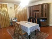 İcarəyə verilir 2 otaqlı 55 m2 köhnə tikili İnşaatçılar m.