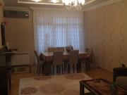 Satılır 3 otaqlı 130 m2 yeni tikili Montin