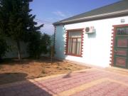 İcarəyə verilir 3 otaqlı 100 m2 həyət evi Mərdəkan