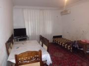 Satılır 2 otaqlı 45 m2 köhnə tikili Elmlər Akademiyası m.