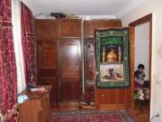 Satılır 2 otaqlı 42 m2 köhnə tikili Elmlər Akademiyası m.
