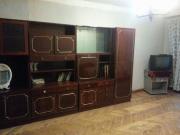 İcarəyə verilir 1 otaqlı 35 m2 köhnə tikili Şah İsmayıl Xətai m.