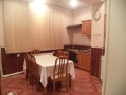 Satılır 4 otaqlı 200 m2 köhnə tikili Elmlər Akademiyası m.