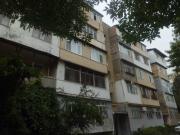 Satılır 5 otaqlı 120 m2 köhnə tikili 8 km