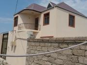 Satılır 4 otaqlı 140 m2 bağ evi Binə