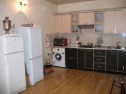 Satılır 4 otaqlı 180 m2 bağ evi Qax