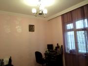 İcarəyə verilir 2 otaqlı 55 m2 köhnə tikili İnşaatçılar m.