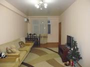 Satılır 3 otaqlı 103 m2 yeni tikili İnşaatçılar m.