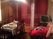 İcarəyə verilir 1 otaqlı 30 m2 köhnə tikili 8 km