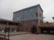 İcarəyə verilir 10 otaqlı 500 m2 həyət evi Badamdar