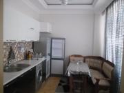 Satılır 2 otaqlı 77 m2 yeni tikili İnşaatçılar m.