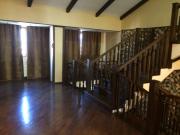 İcarəyə verilir 5 otaqlı 400 m2 yeni tikili Səbail r.