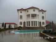 İcarəyə verilir 8 otaqlı 800 m2 həyət evi Mərdəkan