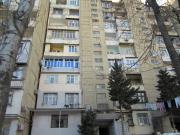 Satılır 3 otaqlı 85 m2 köhnə tikili İnşaatçılar m.