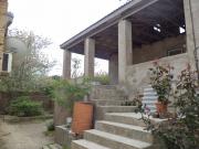 Satılır 4 otaqlı 196 m2 bağ evi Xırdalan