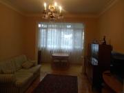 Satılır 2 otaqlı 60 m2 köhnə tikili Elmlər Akademiyası m.