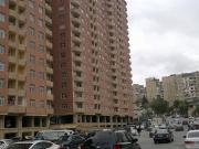 Satılır 2 otaqlı 76 m2 yeni tikili İnşaatçılar m.