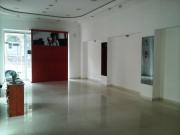 İcarəyə verilir 1 otaqlı 200 m2 obyekt Nəsimi r.