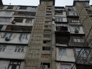 Satılır 4 otaqlı 98 m2 köhnə tikili İnşaatçılar m.