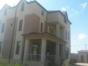 Satılır 7 otaqlı 500 m2 həyət evi Novxanı