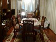 Satılır 3 otaqlı 60 m2 köhnə tikili Elmlər Akademiyası m.