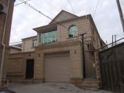 Satılır 5 otaqlı 236 m2 həyət evi İnşaatçılar m.