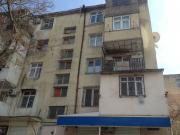 Satılır 2 otaqlı 48 m2 köhnə tikili Elmlər Akademiyası m.