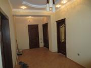 Satılır 2 otaqlı 101 m2 yeni tikili İnşaatçılar m.