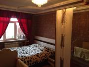 Satılır 3 otaqlı 75 m2 köhnə tikili Elmlər Akademiyası m.