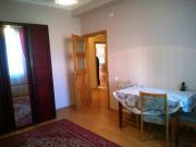 İcarəyə verilir 3 otaqlı 100 m2 yeni tikili İnşaatçılar m.