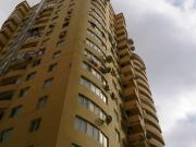 Satılır 3 otaqlı 82 m2 yeni tikili İnşaatçılar m.