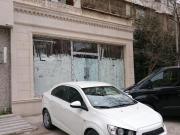 Satılır 3 otaqlı 130 m2 obyekt 8 mkr