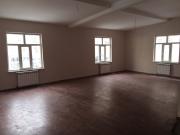 Satılır 4 otaqlı 138 m2 obyekt Gənclik m.